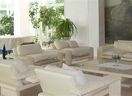 Hotel Moderno 4*